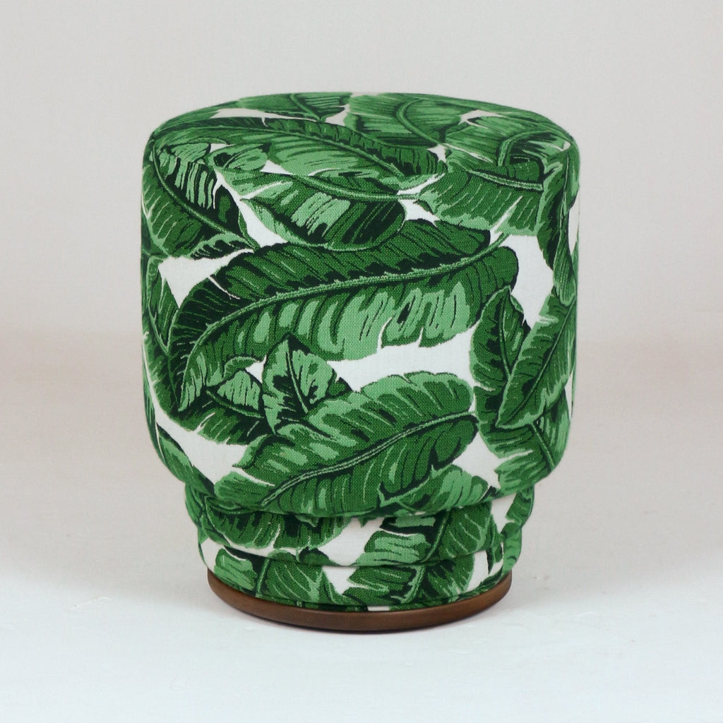 Macha Ottoman